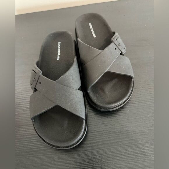 Lucky Brand Women's Roseleen Black Slip On Sandals Size 10 summer shoes - Picture 3 of 6